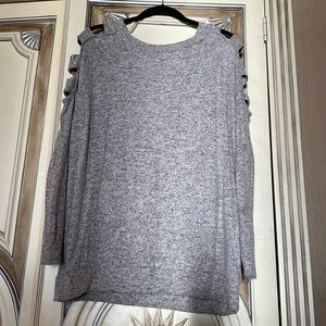 Grey ee:some sweater, NWT